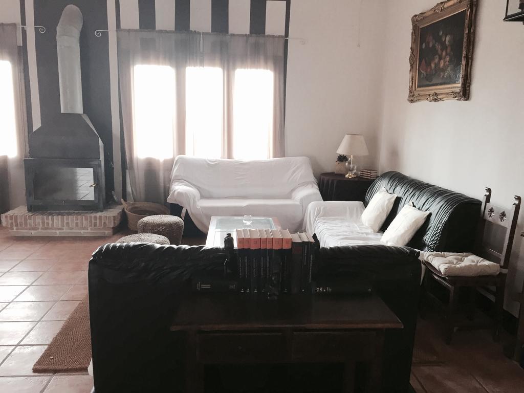 Cortijo Carrillo Bed & Breakfast Cartaojal ภายนอก รูปภาพ