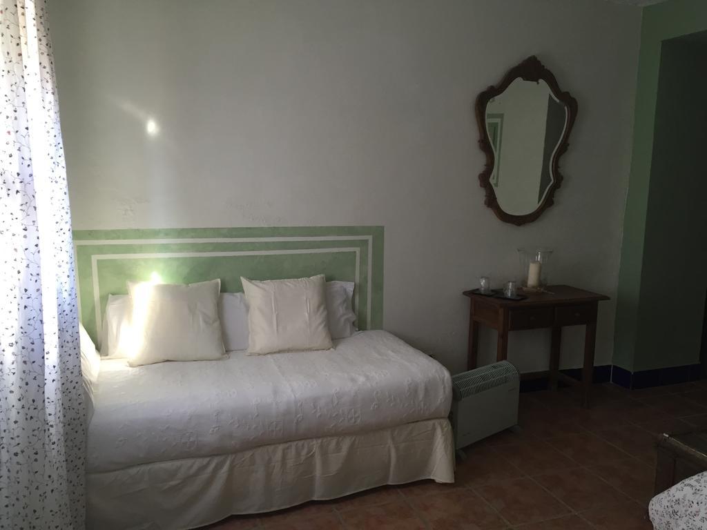 Cortijo Carrillo Bed & Breakfast Cartaojal ภายนอก รูปภาพ
